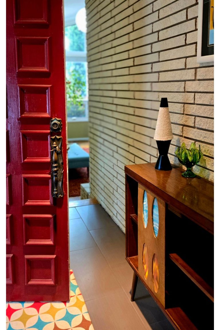 Image 14 of Boogie Shades uv lava lamp covers